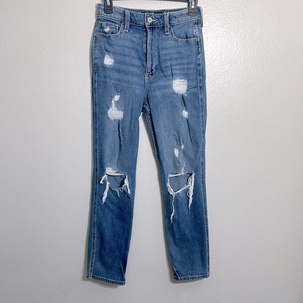 Hollister Blue Skinny Jeans with Stretch and Tapered Fit